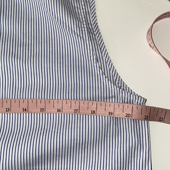 Lumiere white blue stripe Sleeveless Button up Blouse. NWT - Picture 11 of 11